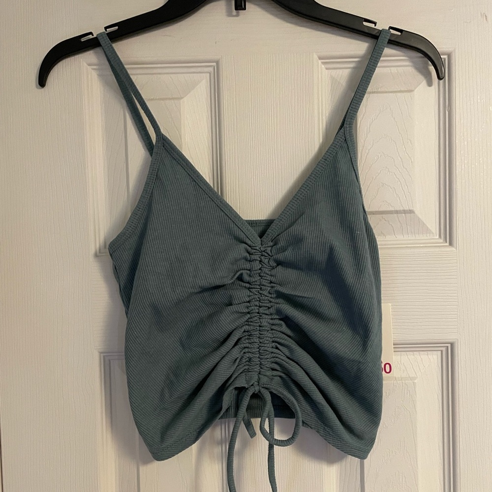 NWT cropped cami - Picture 3 of 9